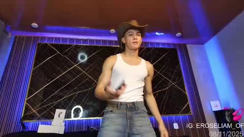 Snapshot of eroseliam chatting on November 8, 2025, 7:01 pm EROS ELIAM online show from November 8, 2025, 7:01 pm