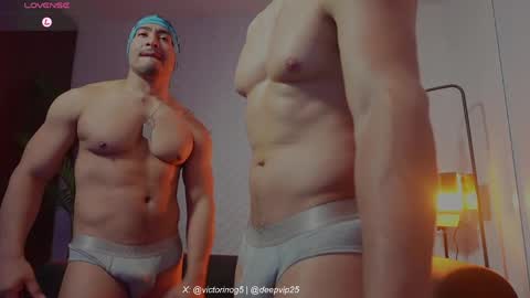 eroswolf online show from April 6, 2026, 3:46 pm