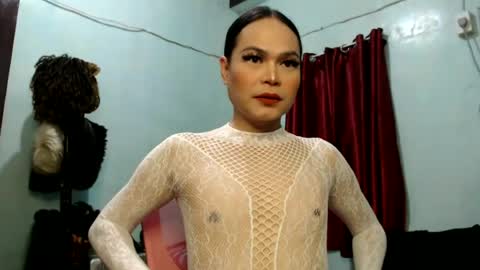 Sara Lung online show from June 23, 2026, 5:22 pm