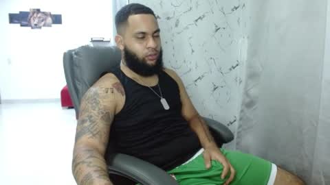 Eroticoblack online show from May 19, 2026, 4:19 am