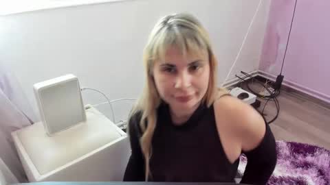 eroticsensualkitty4u online show from February 21, 2025, 11:55 am