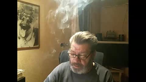 Snapshot of erwin1966 chatting on February 8, 2025, 1:11 am Erwins room welcome sound on online show from February 8, 2025, 1:11 am