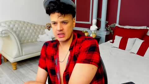 Snapshot of eryxmarlowe_ chatting on October 22, 2025, 1:17 am eryxmarlowe_ online show from October 22, 2025, 1:17 am