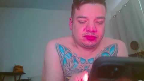 escodamus12 online show from January 11, 2025, 3:52 pm