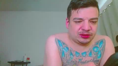 escodamus12 online show from February 17, 2025, 3:09 pm