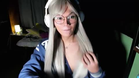 Chelliane online show from October 26, 2025, 3:12 am