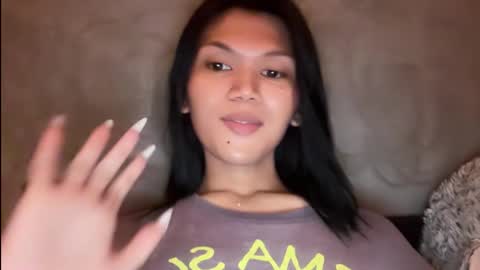 Snapshot of esilchan chatting on February 24, 2026, 5:16 am Chelliane online show from February 24, 2026, 5:16 am