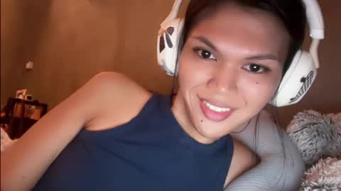 Snapshot of esilchan chatting on March 1, 2026, 10:39 am Chelliane online show from March 1, 2026, 10:39 am