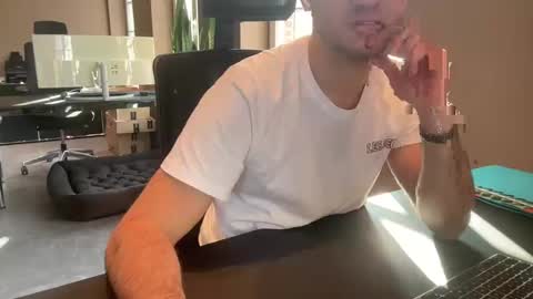 eskp online show from March 10, 2025, 8:04 am