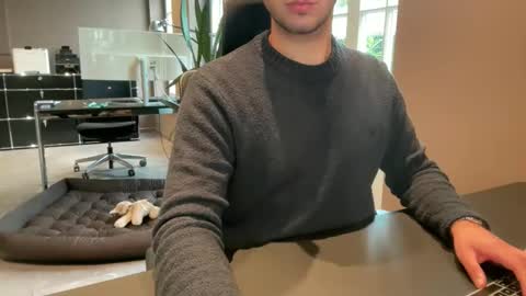 eskp online show from October 14, 2025, 8:26 am