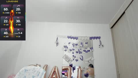 Esmeralda online show from March 30, 2026, 10:11 pm