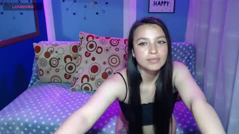 Esmeralda online show from February 8, 2025, 10:29 pm