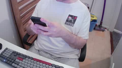 Snapshot of essex_wild chatting on April 21, 2026, 8:23 pm Morph online show from April 21, 2026, 8:23 pm