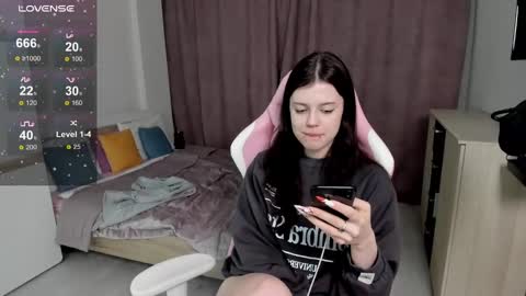 Snapshot of este_ria chatting on January 4, 2025, 6:09 am esteria online show from January 4, 2025, 6:09 am