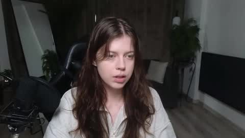 Snapshot of este_ria chatting on October 16, 2025, 10:22 pm esteria online show from October 16, 2025, 10:22 pm