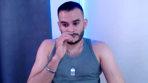 Snapshot of esteban_fer chatting on December 13, 2024, 9:20 pm Esteban Fernandez online show from December 13, 2024, 9:20 pm