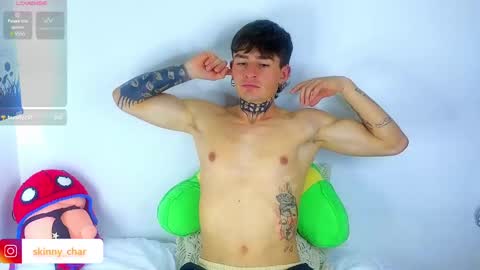 Esteban independent model online show from January 17, 2025, 3:22 pm