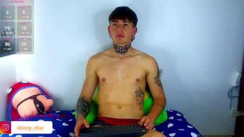 Esteban independent model online show from February 5, 2025, 5:09 pm