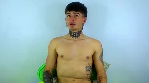 Esteban independent model online show from March 6, 2025, 11:09 pm