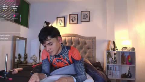 Esteban online show from October 23, 2025, 11:46 pm