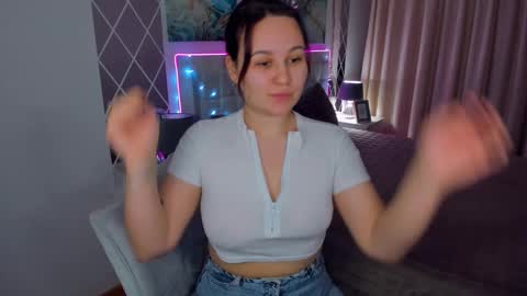 Snapshot of esterkiss chatting on January 10, 2025, 9:34 am Odelia online show from January 10, 2025, 9:34 am