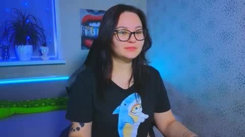 Snapshot of esterplayful chatting on November 23, 2025, 7:08 am EsterPlayful online show from November 23, 2025, 7:08 am