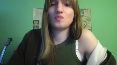 Esther Grey online show from February 10, 2025, 9:58 pm