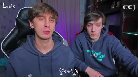 Snapshot of esthetics_boys chatting on January 3, 2025, 9:47 pm LOUIS online show from January 3, 2025, 9:47 pm