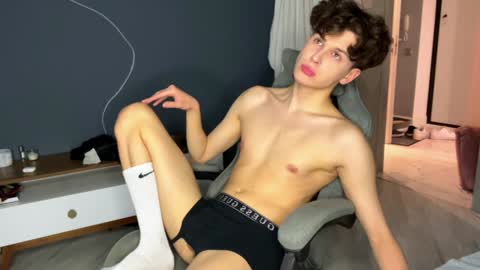 Alex online show from December 17, 2024, 12:54 pm