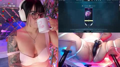 Aura online show from November 26, 2025, 2:40 pm