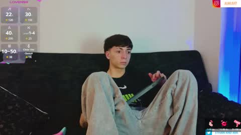 ethan and ava online show from April 4, 2026, 2:43 am