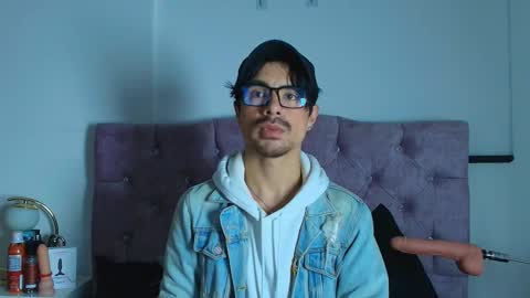 Snapshot of ethan_briggs chatting on February 22, 2026, 2:13 am ethan online show from February 22, 2026, 2:13 am