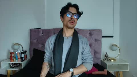 Snapshot of ethan_briggs chatting on March 3, 2026, 3:34 am ethan online show from March 3, 2026, 3:34 am