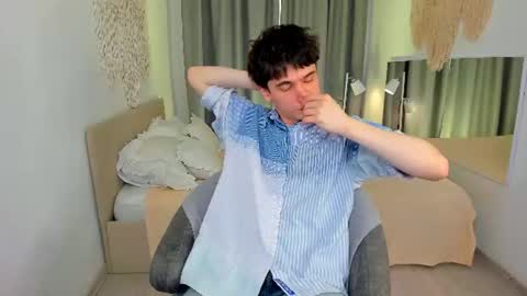 Snapshot of ethan_crowe chatting on July 31, 2026, 10:47 am Ethan online show from July 31, 2026, 10:47 am