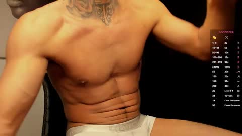 Snapshot of ethan_devis7 chatting on February 10, 2026, 9:52 pm Ethan - Independent model online show from February 10, 2026, 9:52 pm