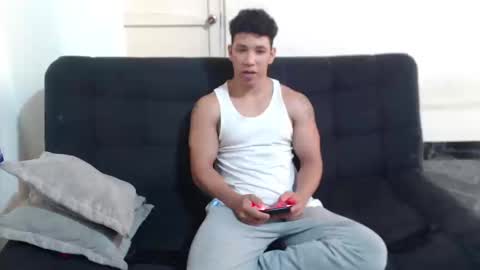 Ethan Noir online show from September 12, 2025, 4:40 pm