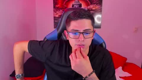 ETHAN SAI online show from November 14, 2025, 2:43 am