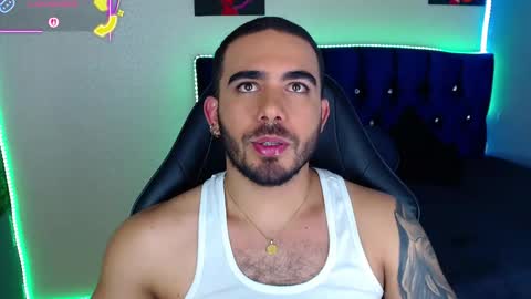 Snapshot of ethanhairy chatting on February 25, 2026, 8:07 pm Ethan online show from February 25, 2026, 8:07 pm