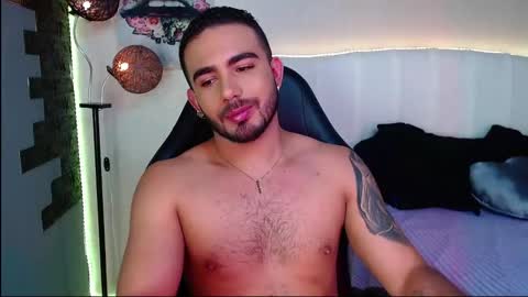 Snapshot of ethanhairy chatting on June 1, 2026, 7:48 pm Ethan online show from June 1, 2026, 7:48 pm