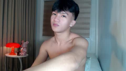 Rey online show from March 5, 2026, 2:13 pm