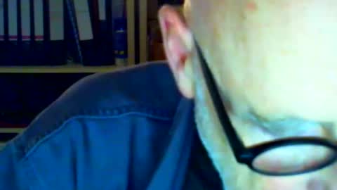 Snapshot of etonne chatting on December 6, 2024, 3:22 pm etonne online show from December 6, 2024, 3:22 pm