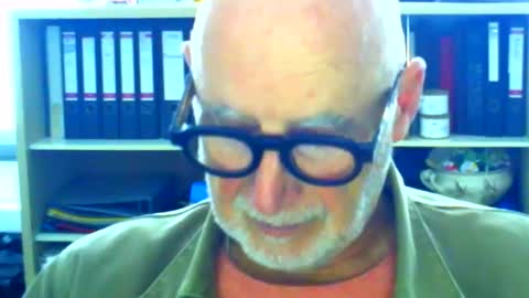 Snapshot of etonne chatting on October 3, 2025, 10:45 am etonne online show from October 3, 2025, 10:45 am