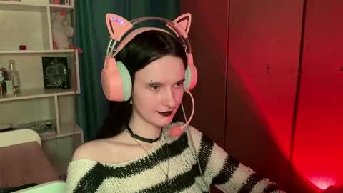 Kate online show from March 7, 2026, 2:03 pm