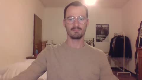 Snapshot of europe_bang chatting on November 13, 2025, 6:29 pm Andrea online show from November 13, 2025, 6:29 pm