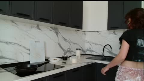 Vanellope online show from April 15, 2026, 8:10 am