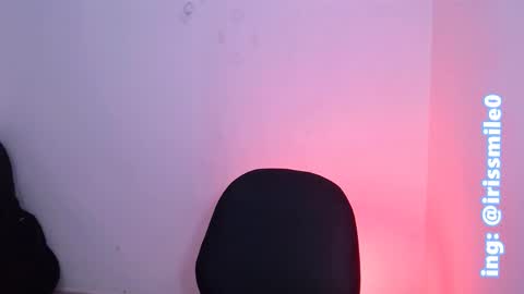 Iris Smile  independent model online show from February 24, 2025, 11:30 pm