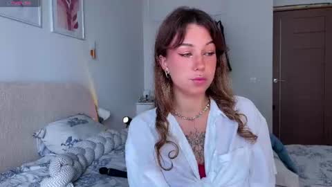 Snapshot of eva_collins_x chatting on July 7, 2026, 2:14 am Eva online show from July 7, 2026, 2:14 am