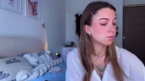 Snapshot of eva_collins_x chatting on July 18, 2026, 2:16 am Eva online show from July 18, 2026, 2:16 am