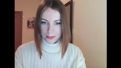 Snapshot of eva_cutesmile chatting on February 2, 2026, 6:39 pm Eva online show from February 2, 2026, 6:39 pm