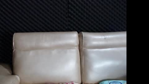 eva online show from November 18, 2025, 11:59 pm